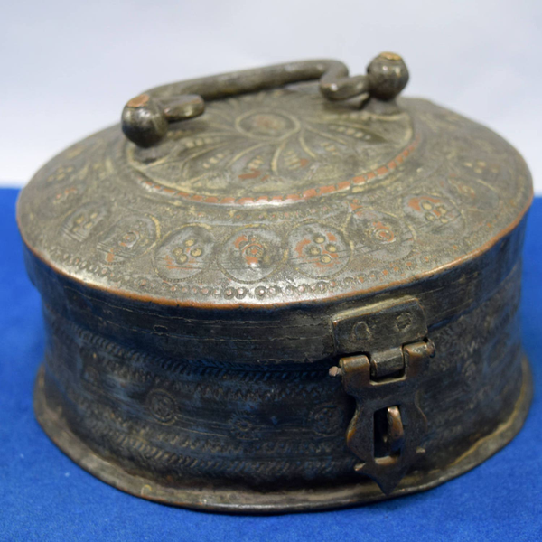 Antique Handcrafted Engraved Copper Box Tableware Traditional Indian