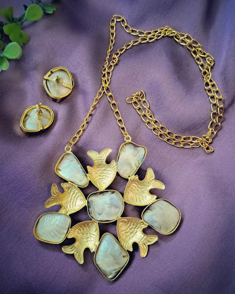 Ekani Sanaya Contemporary Fish Theme Gold Toned Semi Precious