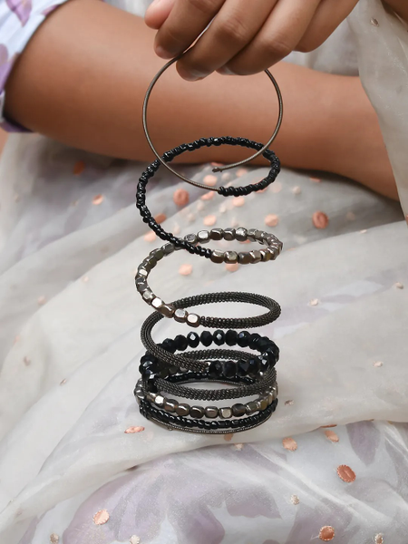 Circular Design Black Alloy Bracelets Birthday Anniversary Gift