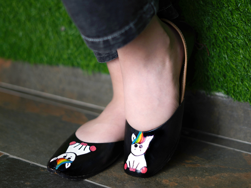 Black UNICORN handmade Juttis