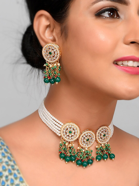 Gold-Plated Green Kundan Studded Pearl Beaded Jewellery Set