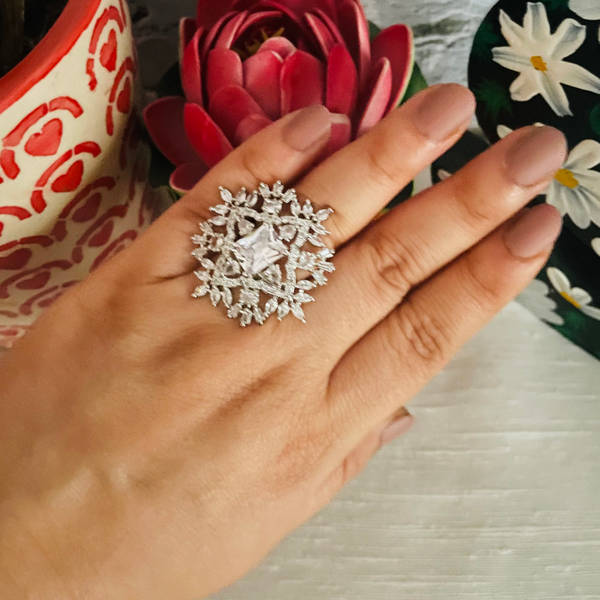 White American Diamond Cocktail Finger Ring