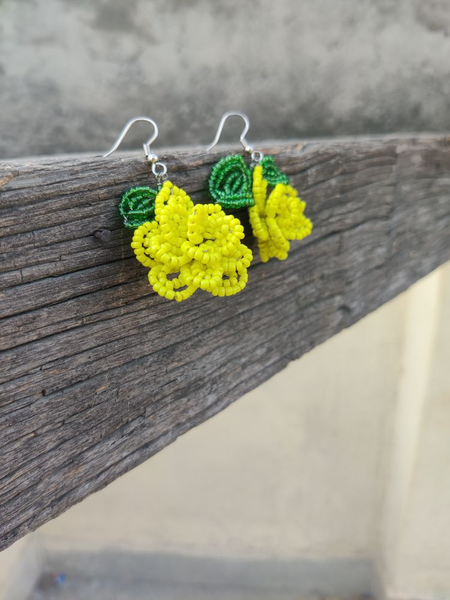 Yellow Rose Beaded Earrings