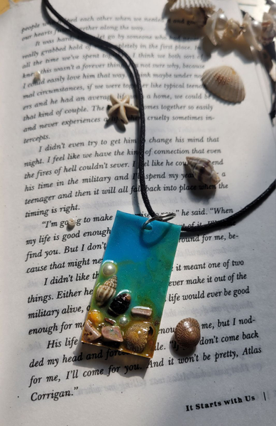 Resin Ocean Pendant