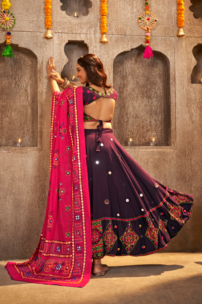 Navarati lehenga Choli