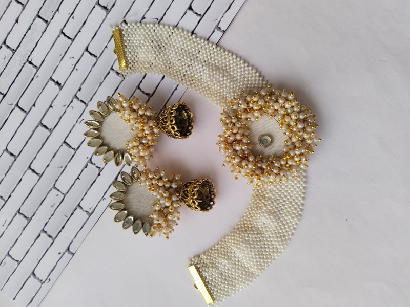 Rainvas Motipatti Choker set beige yellow brown with beads