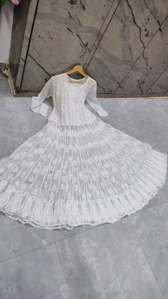 56 Kali Chikan Anarkali